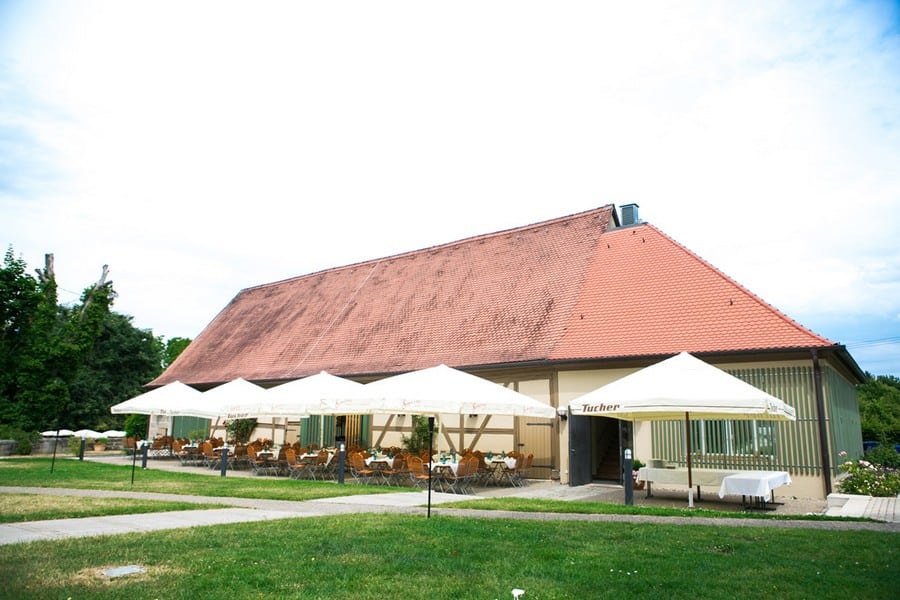 Hochzeitsfeier auf Schloss Atzelsberg.