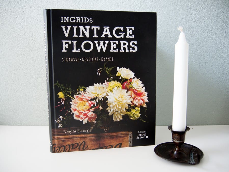 Das Buch Ingrids Vintage Flowers von Ingrid Carozzi in der Rezension