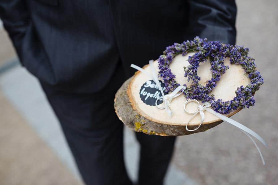 Pantone Farbe des Jahres 2018: Inspiration für eine echte Hochzeit in Ultra Violett.