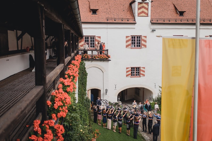 Klassische Hochzeit auf Schloss Kronburg im Allgäu