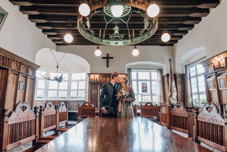 Schliersee: standesamtlich heiraten im historischen Rathaussaal